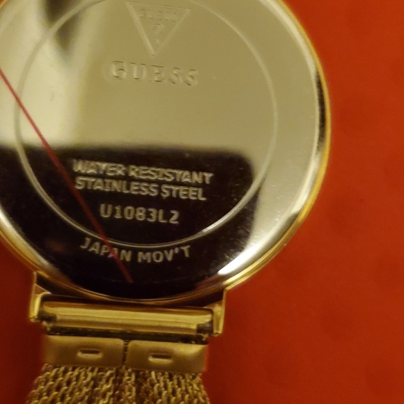 Guess Ladies Watch - Picture 4 of 5